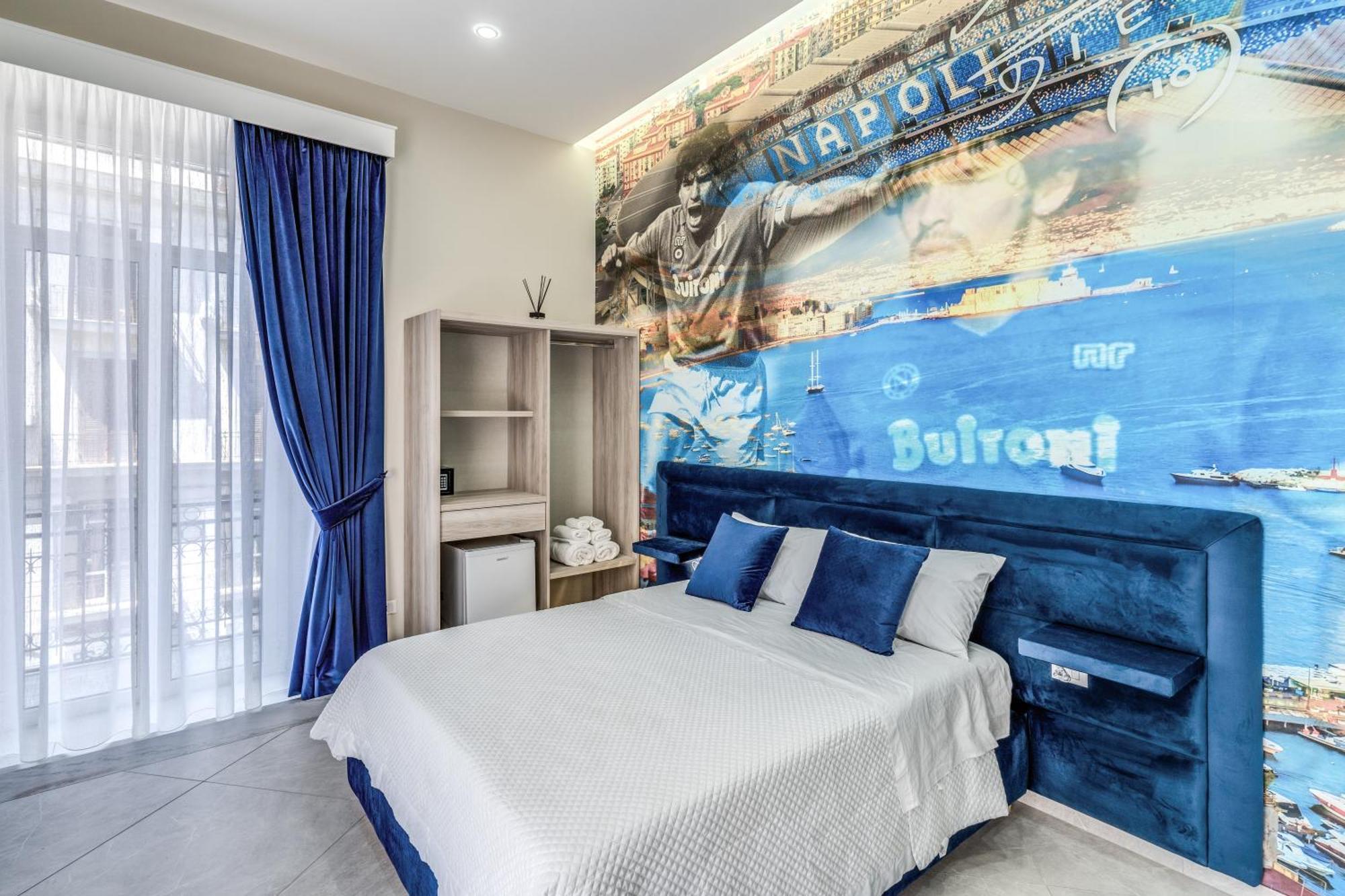 Av Rooms Napoli Екстер'єр фото