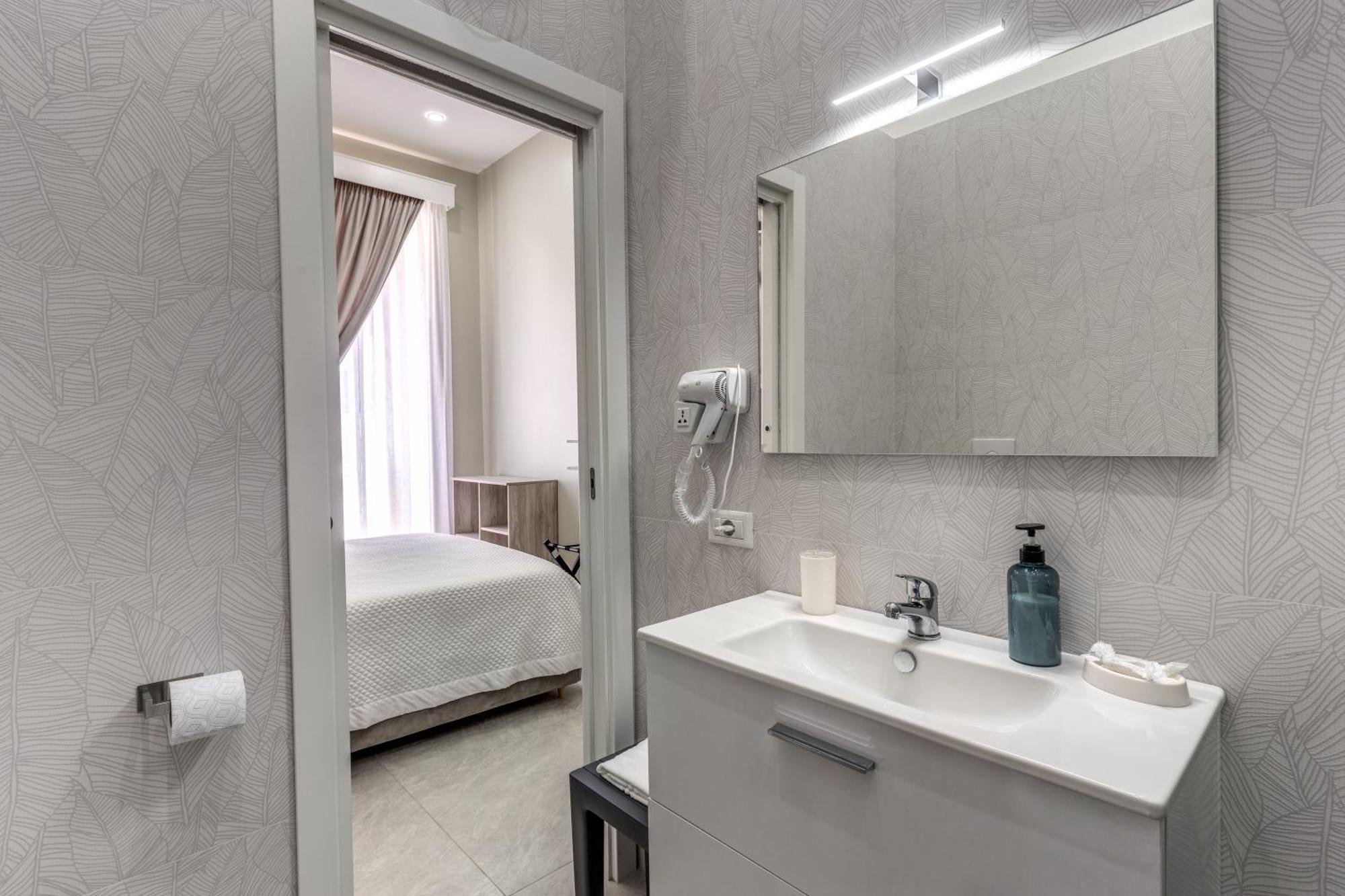 Av Rooms Napoli Екстер'єр фото