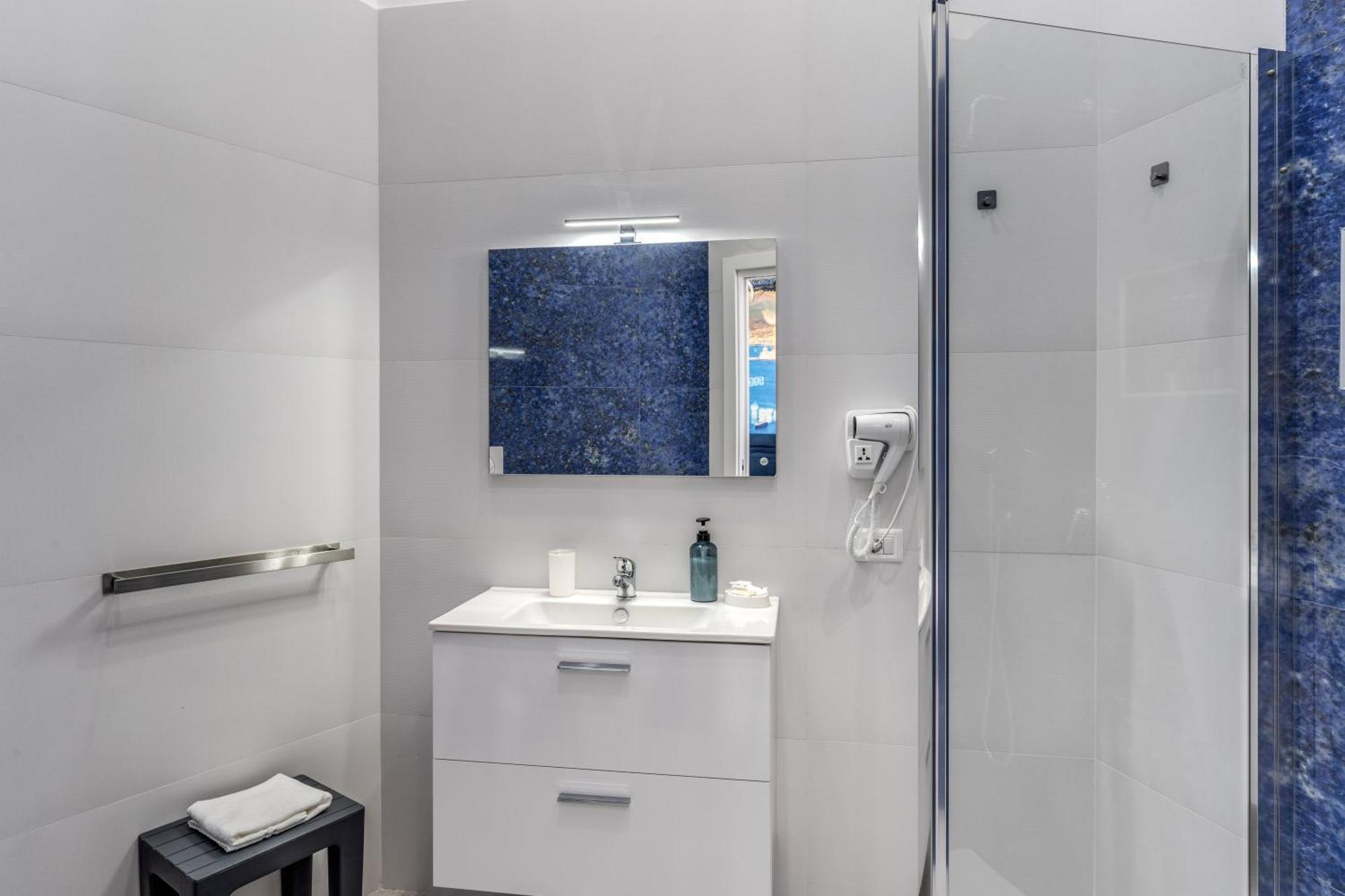 Av Rooms Napoli Екстер'єр фото
