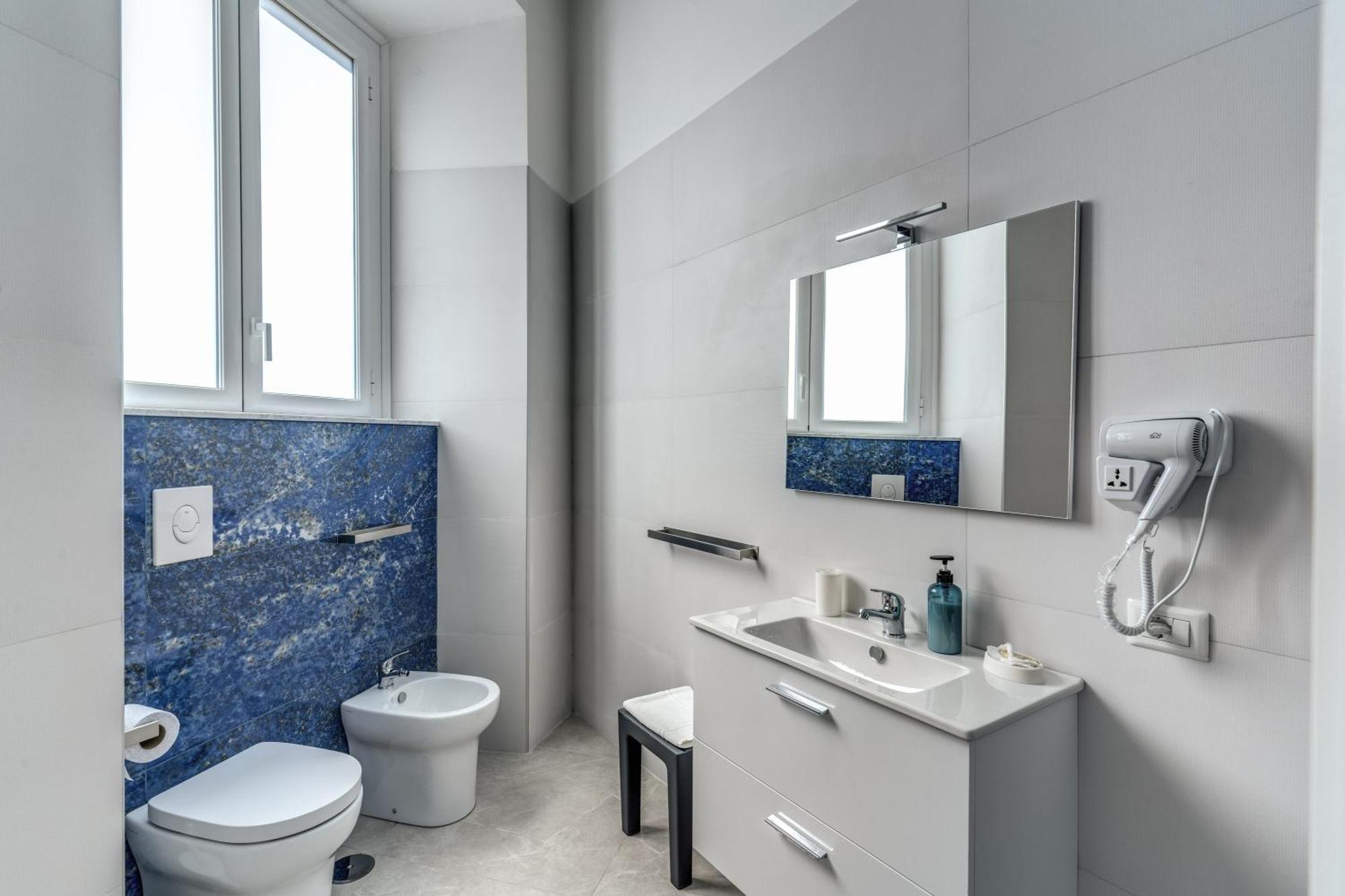 Av Rooms Napoli Екстер'єр фото