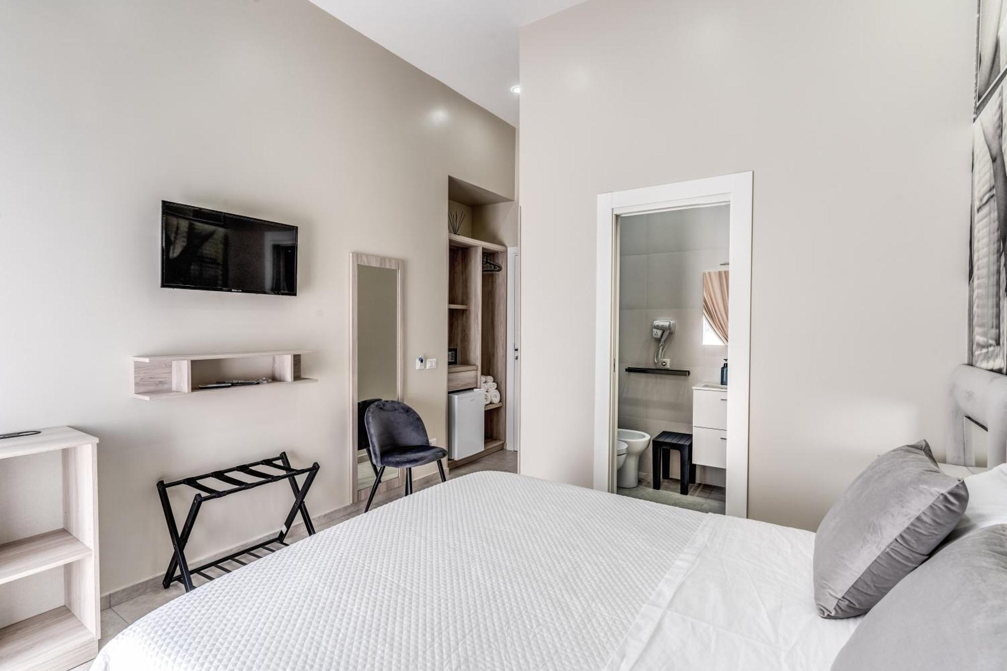 Av Rooms Napoli Екстер'єр фото